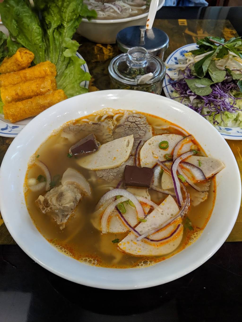 Thanh Huong | restaurant | 533 West Side Ave, Jersey City, NJ 07304, USA | 2013333030 OR +1 201-333-3030