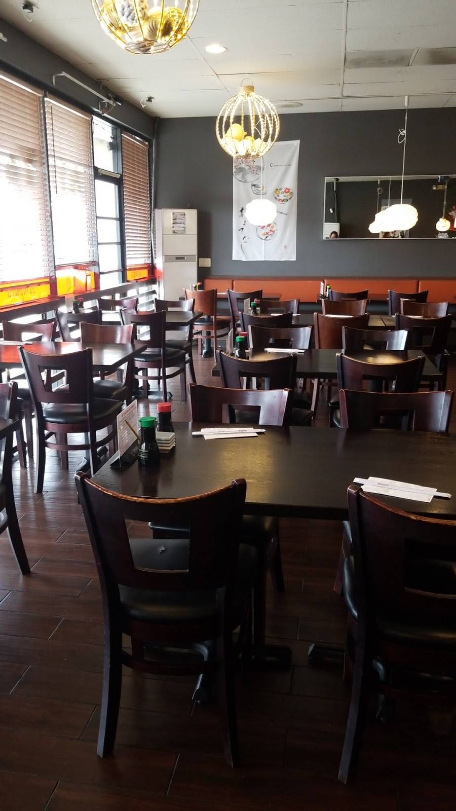 Oishii Sushi | restaurant | 6133 Magnolia Ave, Riverside, CA 92506, USA | 9517842550 OR +1 951-784-2550