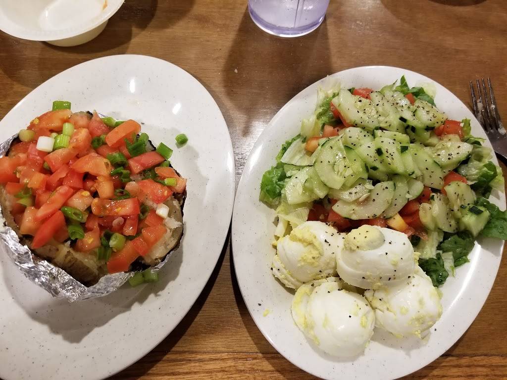 Catfish Cabin | restaurant | 192 S Highway 287/69 Dr, Lumberton, TX 77657, USA | 4097556800 OR +1 409-755-6800