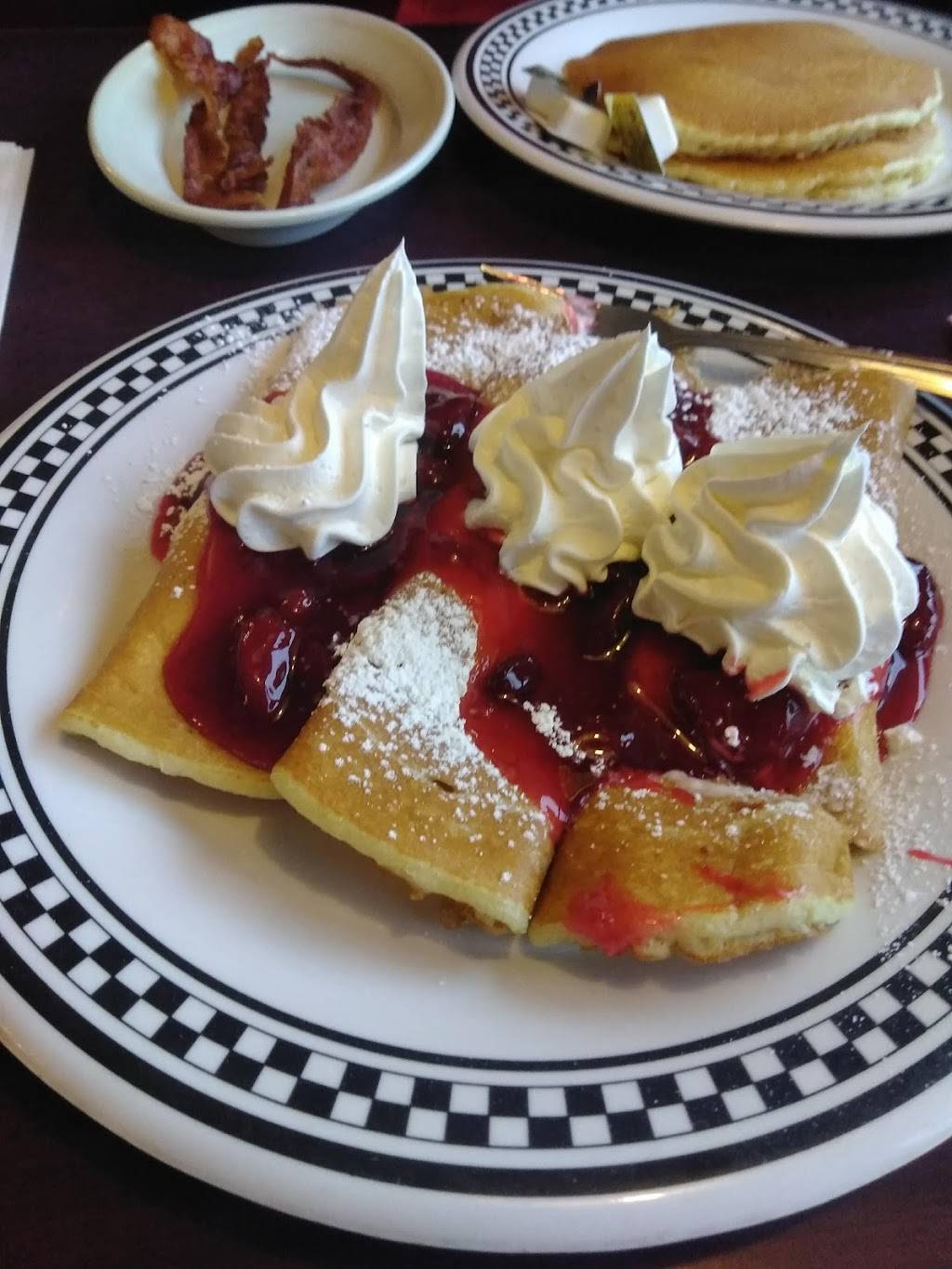 Georges Kitchen | restaurant | 13101 Triskett Rd, Cleveland, OH 44111, USA | 2166710430 OR +1 216-671-0430