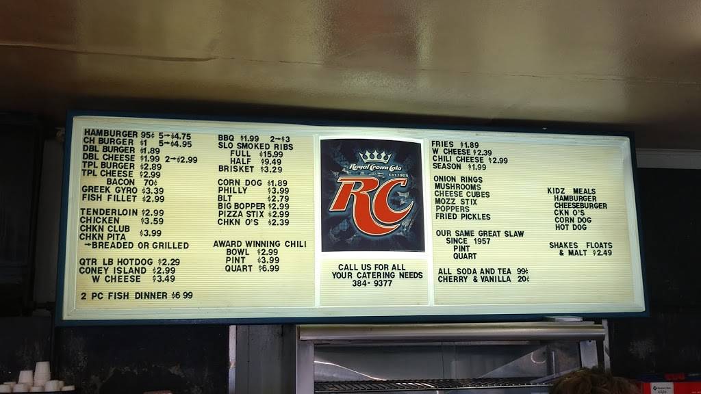 Yesterdays Drive-In | restaurant | 709 Oak St, Carmi, IL 62821, USA | 6183828741 OR +1 618-382-8741