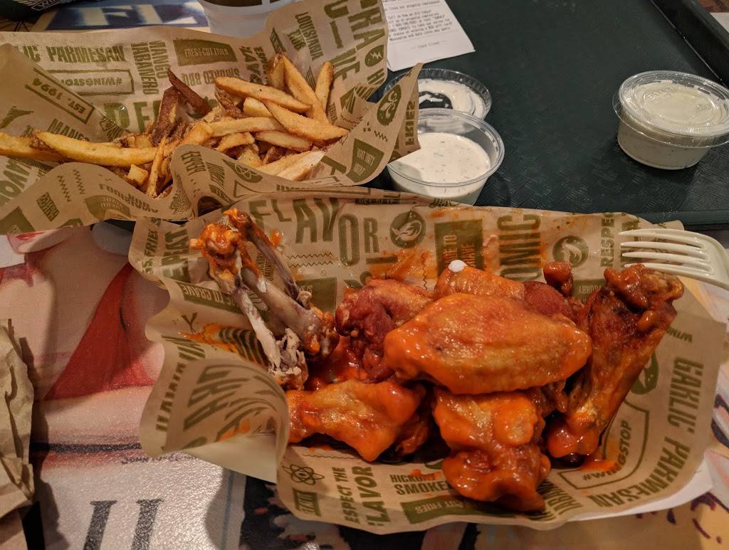 Wingstop | restaurant | 4300 Main St Ste 200, The Colony, TX 75056, USA | 9723700623 OR +1 972-370-0623