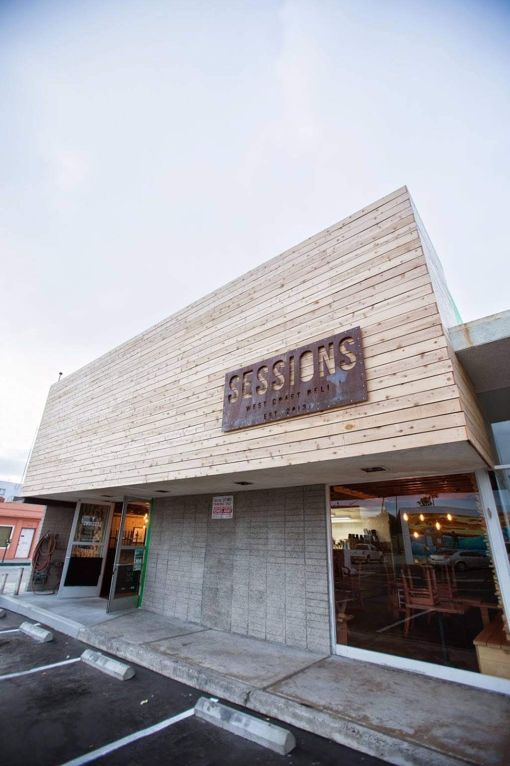 Sessions West Coast Deli | meal takeaway | 2823 Newport Blvd, Newport Beach, CA 92663, USA | 9492209001 OR +1 949-220-9001