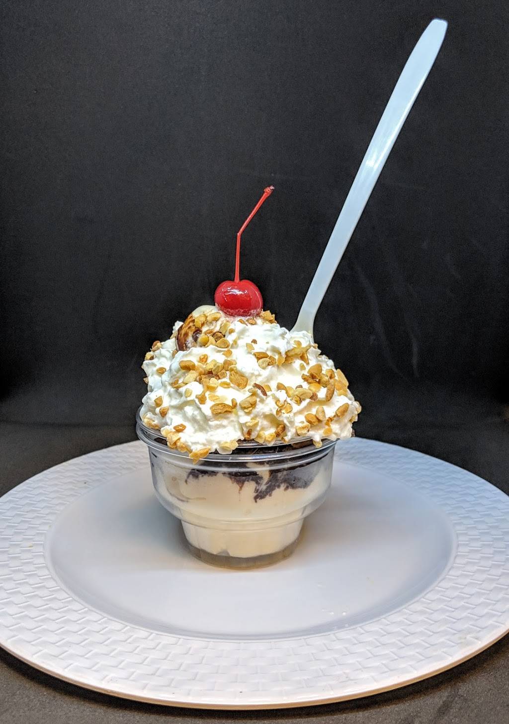 Kernels & Kreme | restaurant | 1561 Sibley Blvd, Calumet City, IL 60409, USA | 7089330722 OR +1 708-933-0722