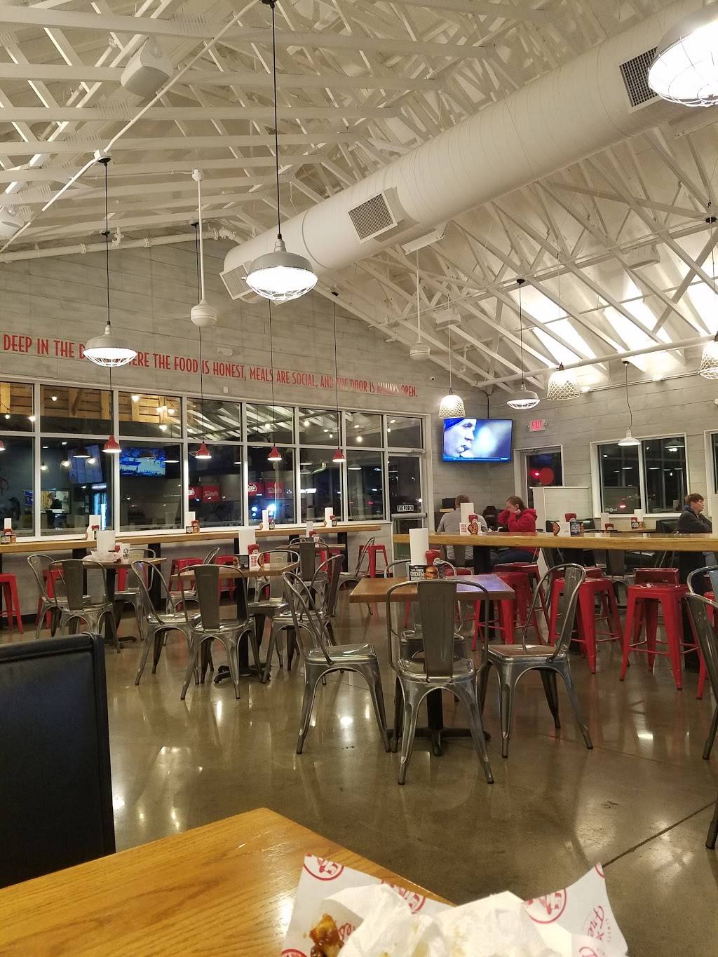 Slim Chickens | restaurant | 1100 E Hillside Dr, Broken Arrow, OK 74012, USA | 9189403255 OR +1 918-940-3255