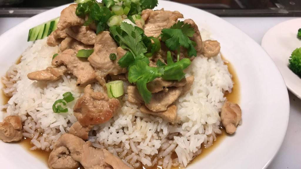 Yummy Yum Thai Restaurant | restaurant | 3411 Memorial Blvd, Murfreesboro, TN 37129, USA | 6159566112 OR +1 615-956-6112