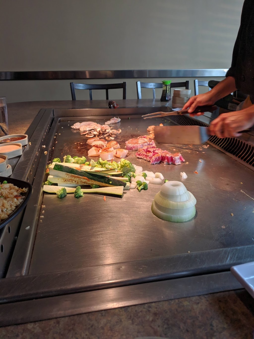 Nakama | restaurant | 1611 E Carson St, Pittsburgh, PA 15203, USA | 4123816000 OR +1 412-381-6000