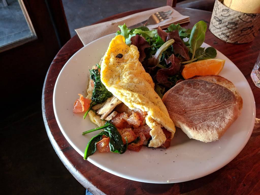 Revolution Cafe | cafe | 3248 22nd St, San Francisco, CA 94110, USA | 4156420474 OR +1 415-642-0474