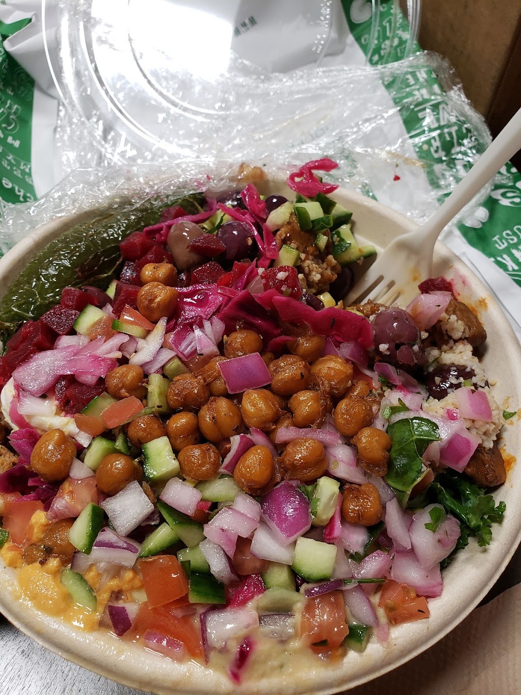 Hummus Republic | restaurant | 28108 Newhall Ranch Rd, Valencia, CA 91355, USA | 6617533757 OR +1 661-753-3757