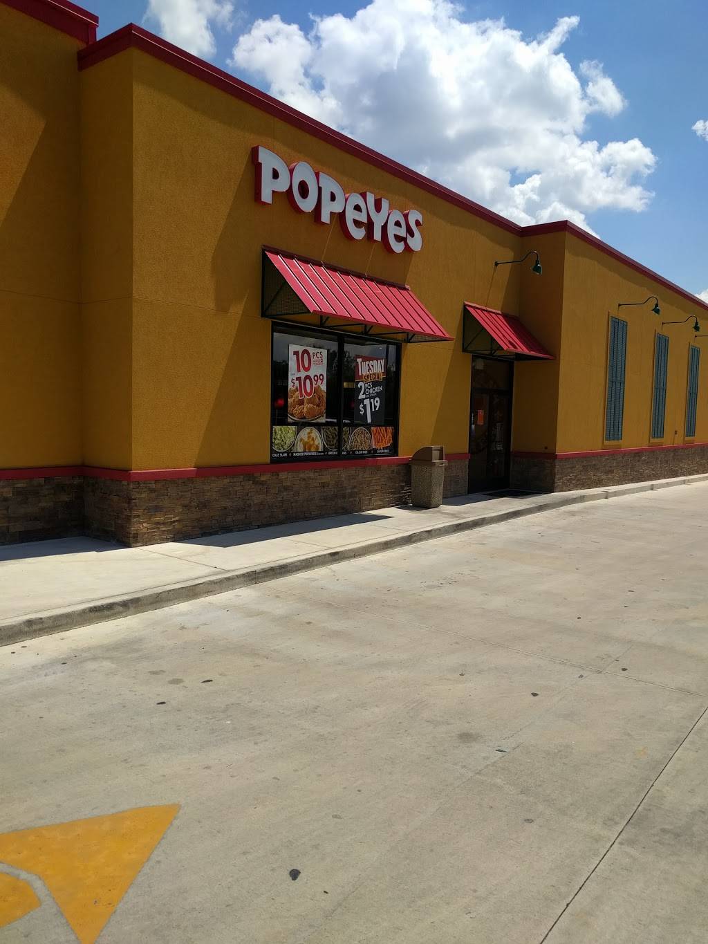 Popeyes Louisiana Kitchen | restaurant | 18150 Blanco Rd, San Antonio, TX 78232, USA | 2107640763 OR +1 210-764-0763