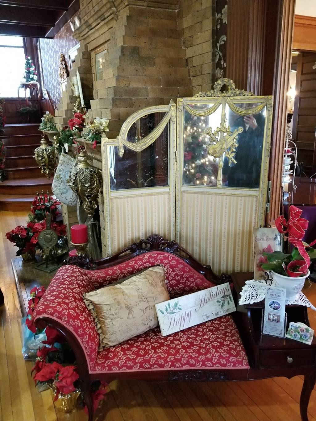 600 Main, a Victorian Tea Room and B&B | restaurant | 600 Main St, Toms River, NJ 08753, USA | 7328187580 OR +1 732-818-7580