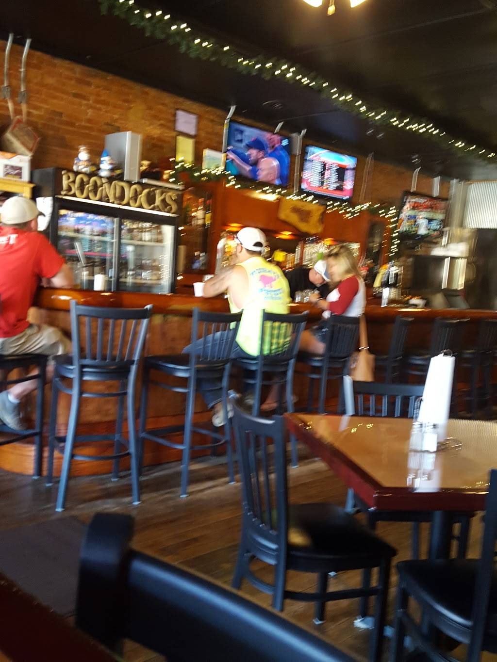 Boondocks Saloon & Grill | restaurant | 104 E Grand River Rd, Laingsburg, MI 48848, USA | 5179196099 OR +1 517-919-6099