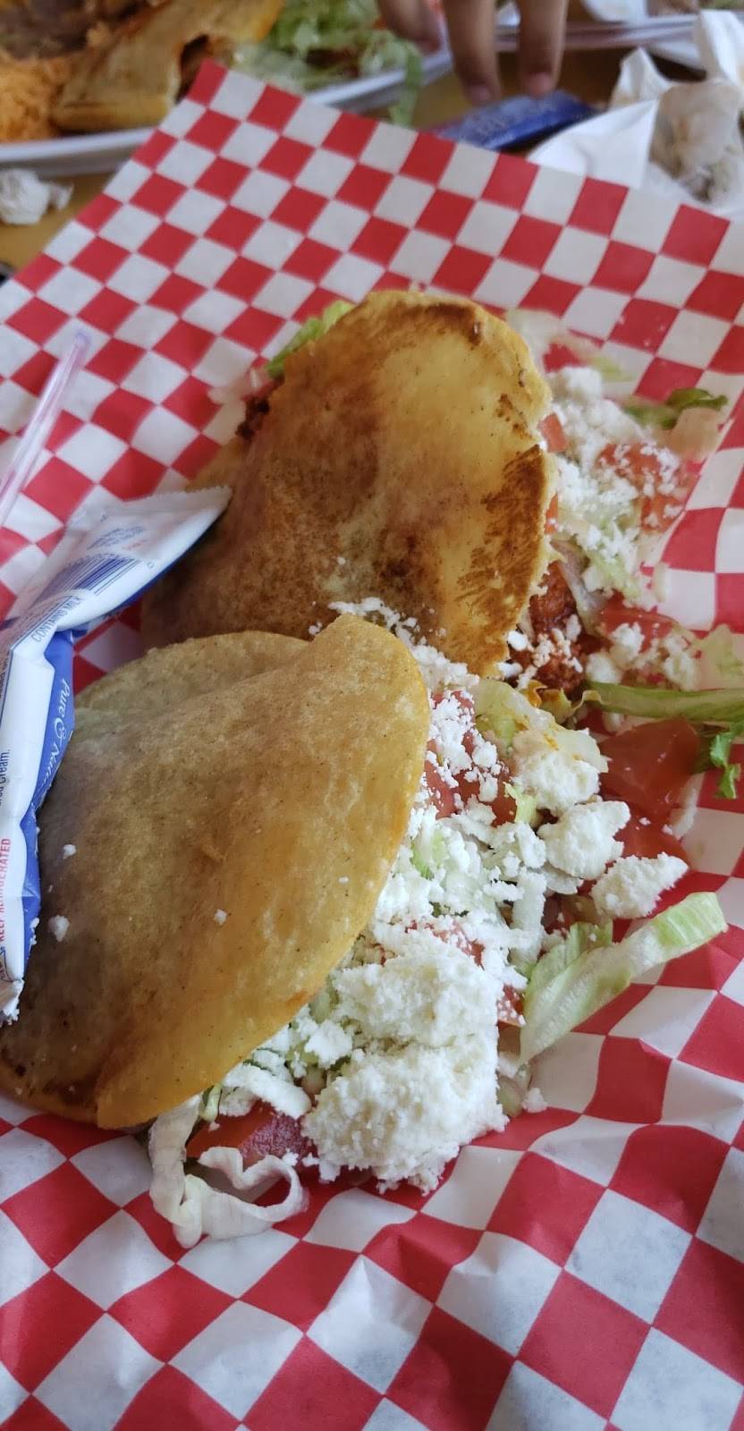 Cesars Tacos-Denton | restaurant | 1725 W University Dr, Denton, TX 76201, USA | 9408081156 OR +1 940-808-1156