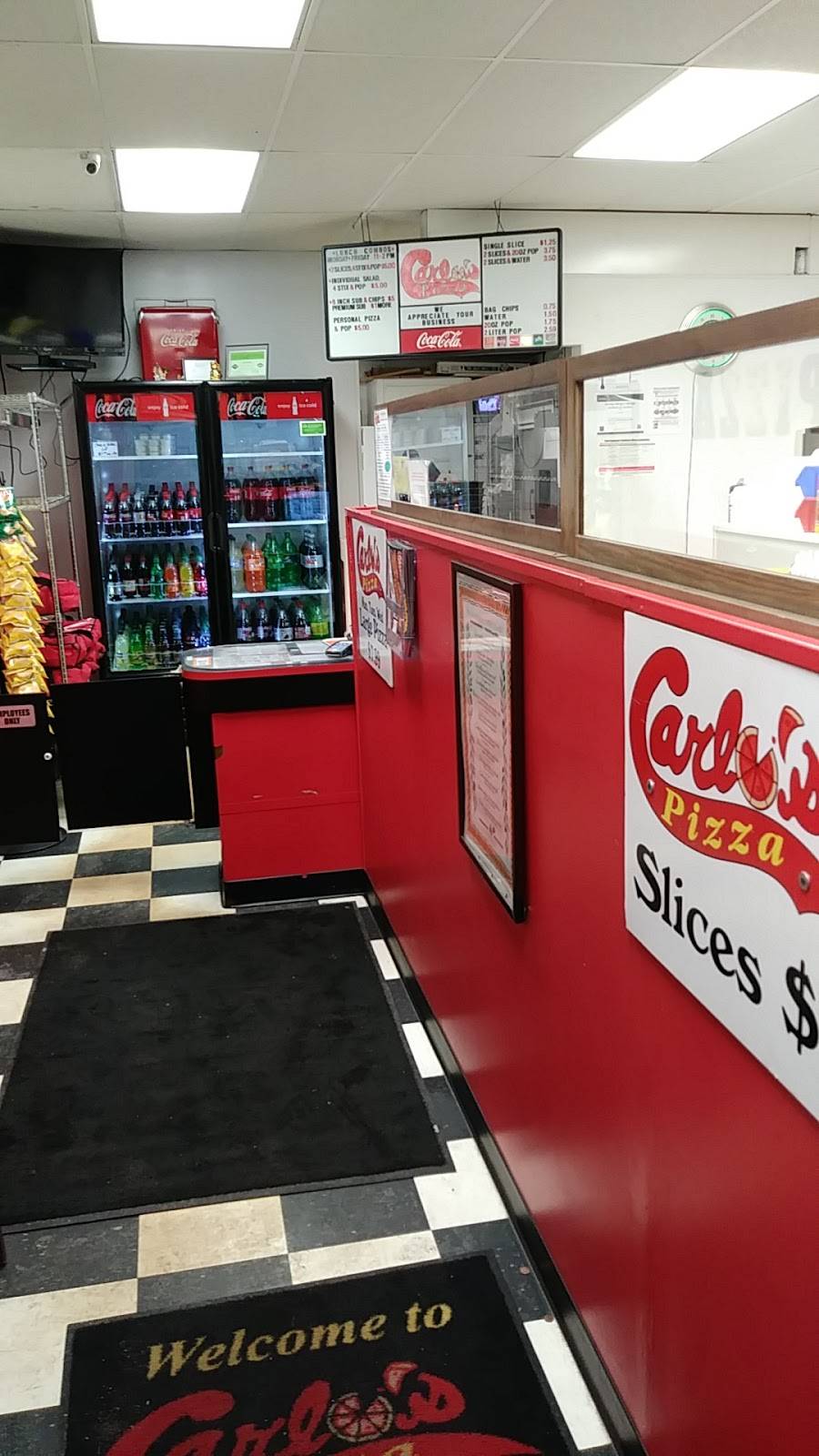 Carlos Pizza | restaurant | 36468 Groesbeck Hwy, Clinton Twp, MI 48035, USA | 5864697666 OR +1 586-469-7666