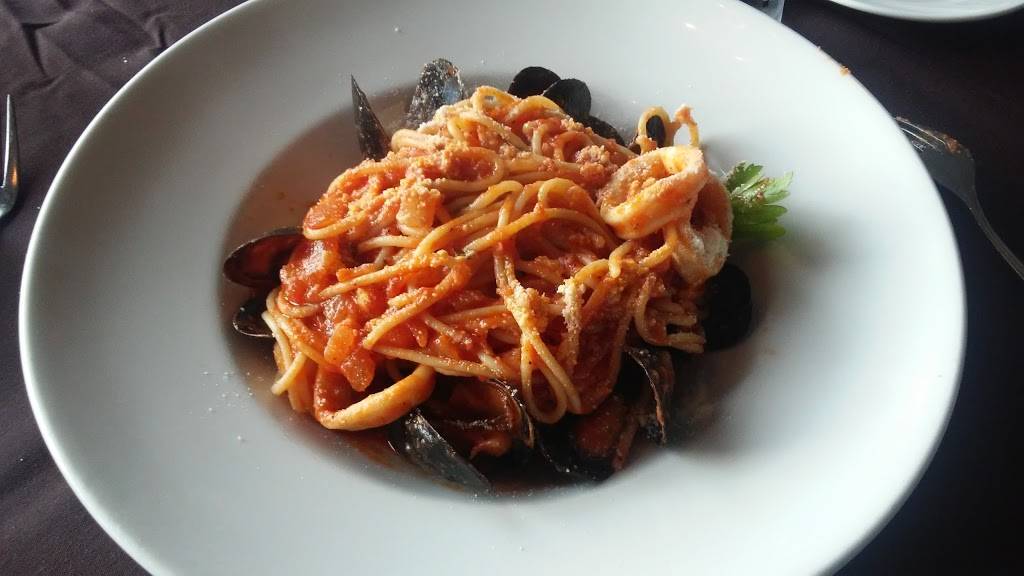 La Scala | restaurant | 2601 Matheson Blvd E, Mississauga, ON L4W 5A8, Canada | 9056298686 OR +1 905-629-8686