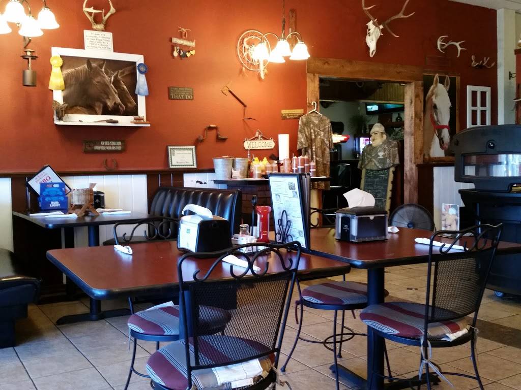 Bubbas Backyard BBQ | restaurant | 2447 N Wickham Rd #149, Melbourne, FL 32935, USA | 3214746523 OR +1 321-474-6523