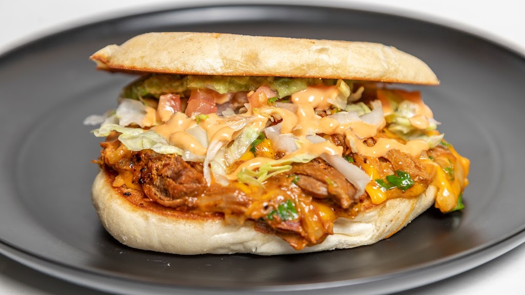 Viva La Birria | restaurant | 716 Washington St, Norwood, MA 02062, USA | 8888772128 OR +1 888-877-2128