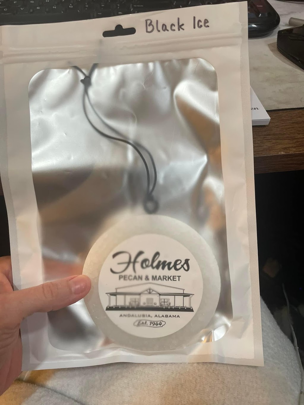 Holmes Pecan Company & Market | restaurant | 23939 AL-55, Andalusia, AL 36420, USA | 3342229827 OR +1 334-222-9827