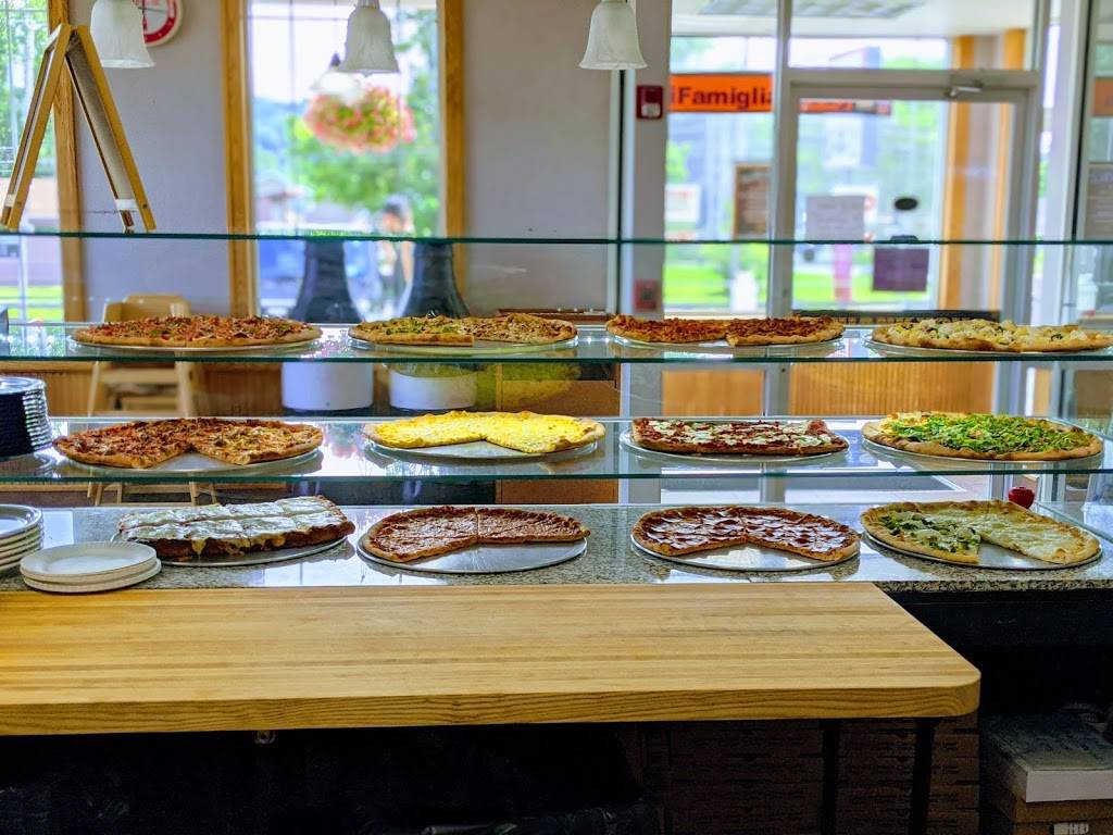 Di Famiglia | restaurant | 310 Oakwood Ave, Troy, NY 12182, USA | 5182331111 OR +1 518-233-1111