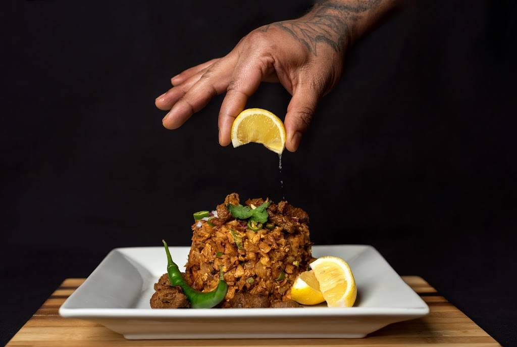 Confused Kitchen - Fusion Restaurant | restaurant | 5005 Steeles Ave E Unit #107, Scarborough, ON M1V 5K1, Canada | 4162923313 OR +1 416-292-3313