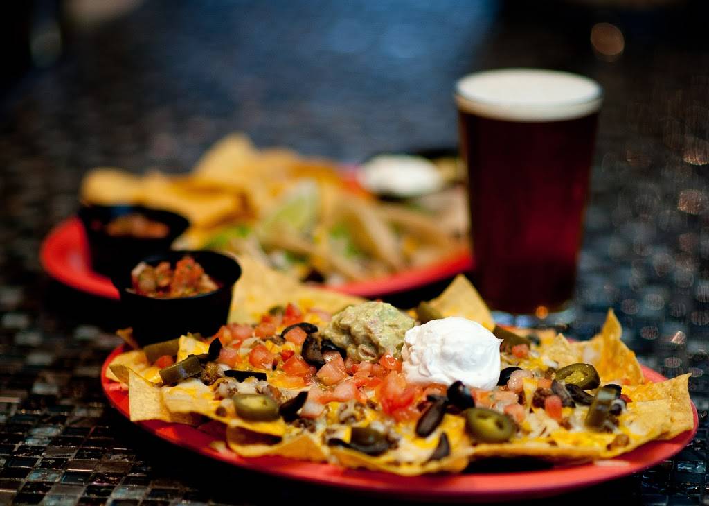 Hops n Drops | restaurant | 2529 Bickford Ave building 11 suite b, Snohomish, WA 98290, USA | 3607996153 OR +1 360-799-6153