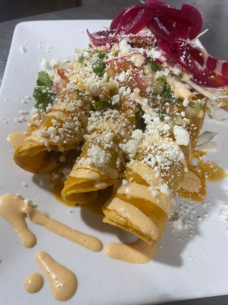 Comida Catracha, Comida Hondurena (Tacos y Baleadas Abigail) | restaurant | 3945 NW 23rd St, Oklahoma City, OK 73107, USA | 4245711648 OR +1 424-571-1648