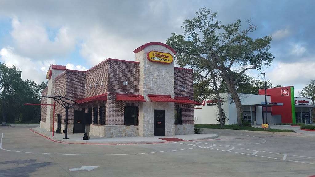 Chicken Express | restaurant | 105 Winding Way, Lake Jackson, TX 77566, USA | 9792928563 OR +1 979-292-8563