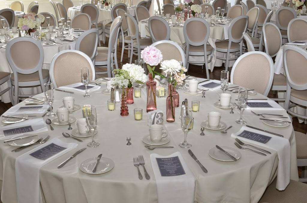 Martells Waters Edge | restaurant | 11 Whitecap Way, Bayville, NJ 08721, USA | 7322693000 OR +1 732-269-3000