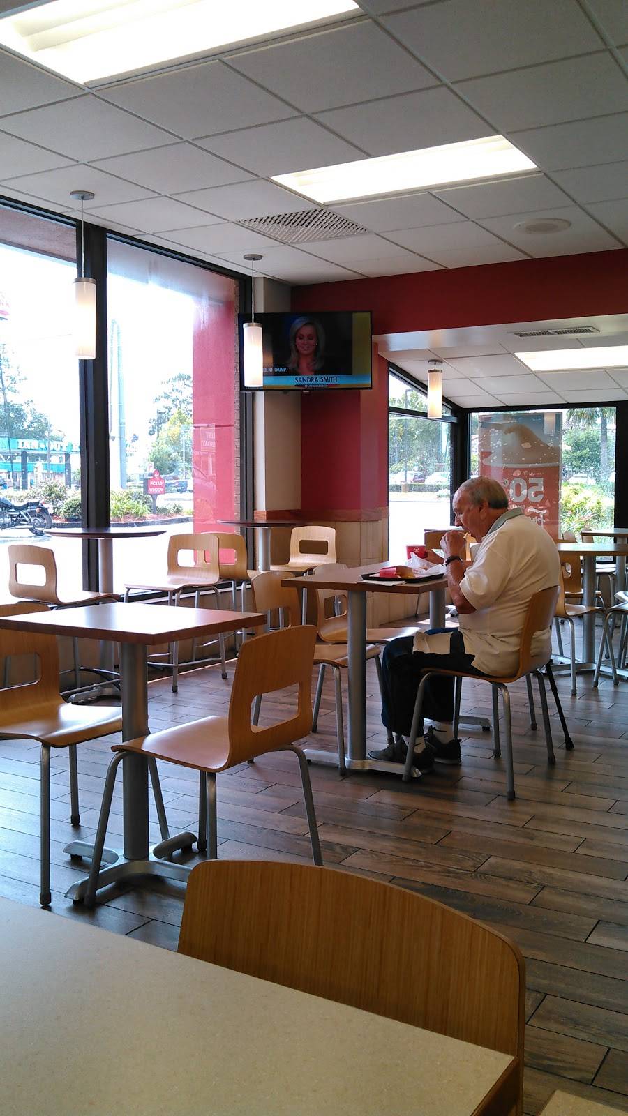 Wendys | restaurant | 3081 W US Hwy 90, Lake City, FL 32055, USA | 3867553930 OR +1 386-755-3930