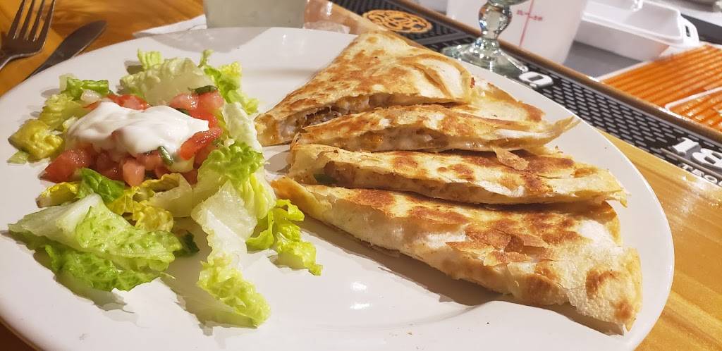 Felipes Mexican Taqueria | restaurant | 320 Old San Carlos Blvd Ste 2146, Fort Myers Beach, FL 33931, USA | 2392338817 OR +1 239-233-8817