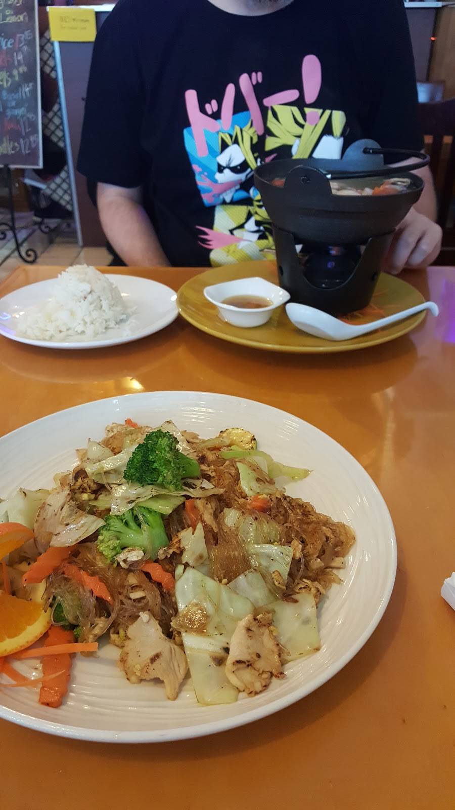 Thai Kitchen | restaurant | 1729 N Wickham Rd, Melbourne, FL 32935, USA | 3212542283 OR +1 321-254-2283