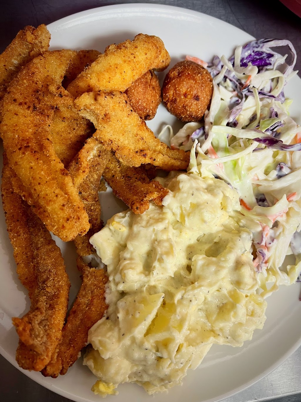 The Barn | restaurant | 202 US-281, Evant, TX 76525, USA | 2544713555 OR +1 254-471-3555