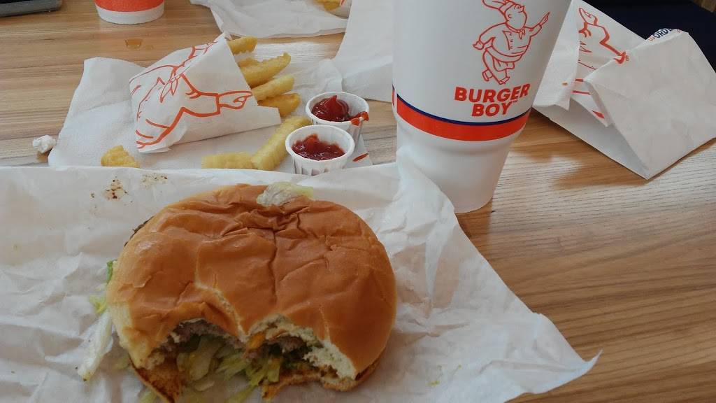 Burger Boy | restaurant | 9334 Potranco Rd, San Antonio, TX 78245, USA | 2102679643 OR +1 210-267-9643