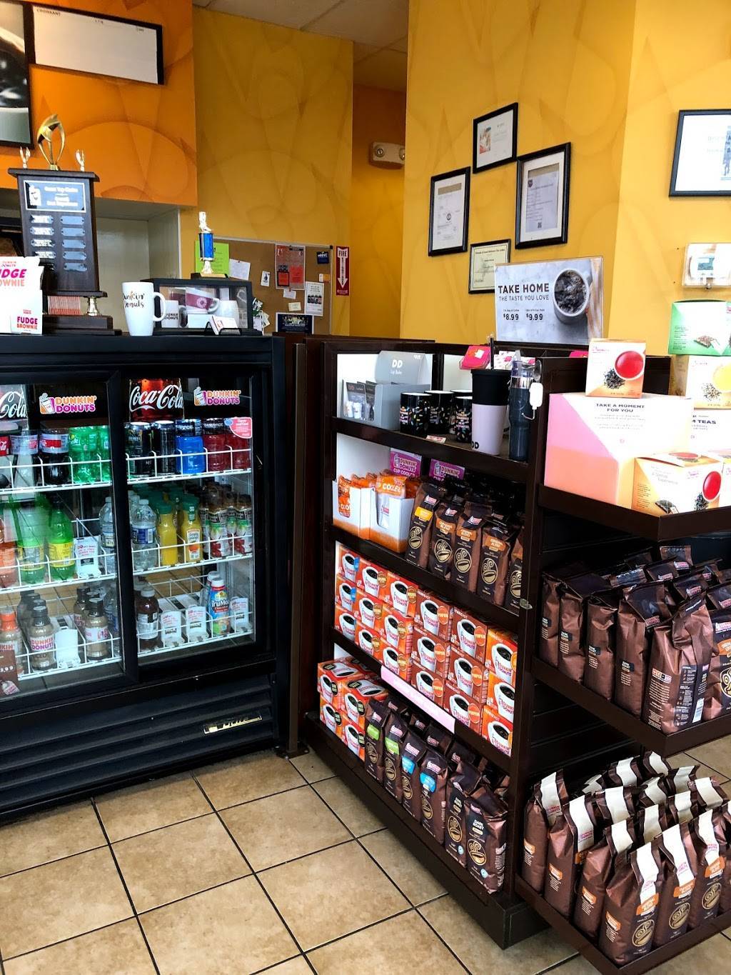 Dunkin | bakery | 300 N 12th St Ste B, Murray, KY 42071, USA | 2707613865 OR +1 270-761-3865