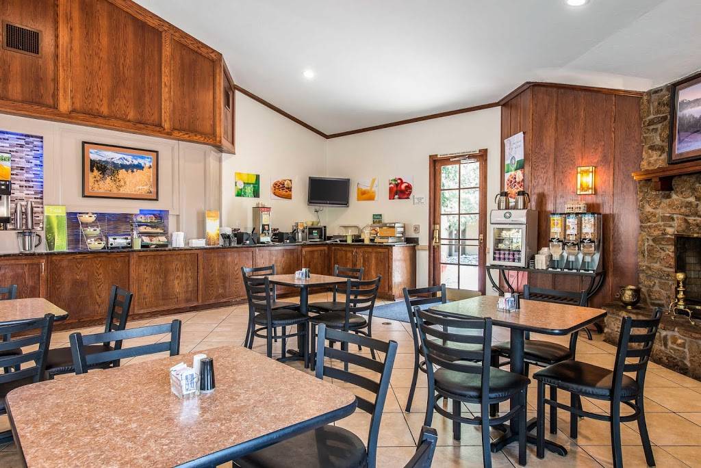Quality Inn & Suites Garden Of The Gods | restaurant | 555 W Garden of the Gods Rd, Colorado Springs, CO 80907, USA | 7195939119 OR +1 719-593-9119