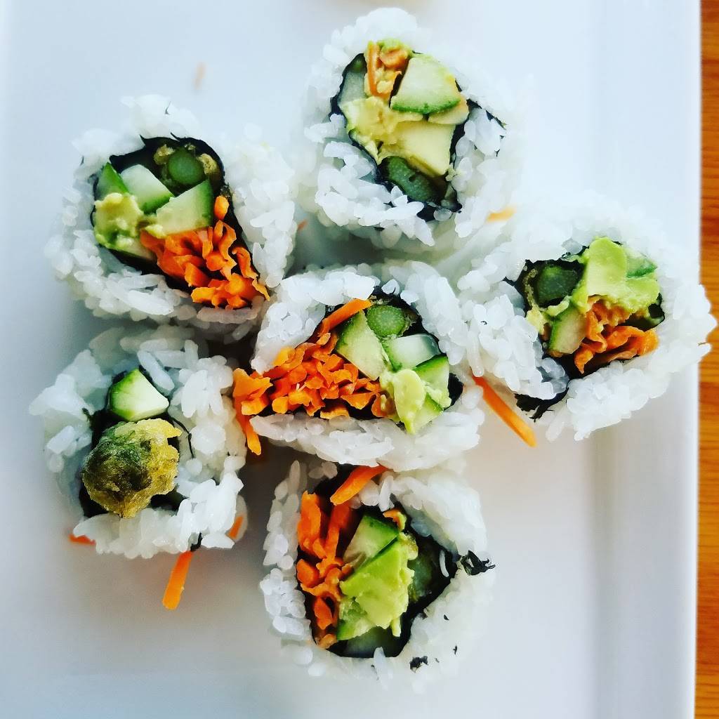 Varee Asian Cafe & Bakery | restaurant | 2861 Raleigh Rd Pkwy W, Wilson, NC 27896, USA | 2522815932 OR +1 252-281-5932