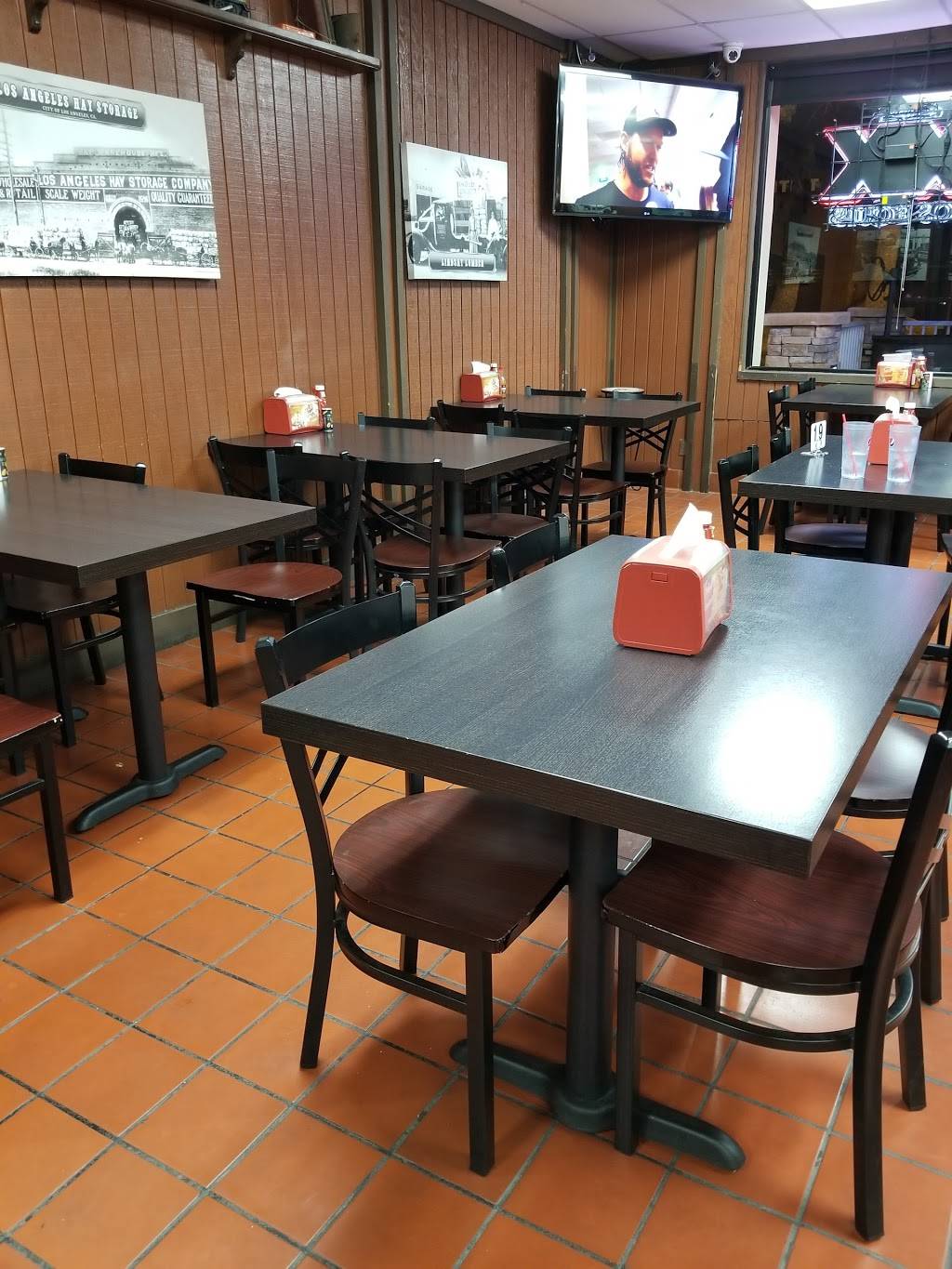 Guss Deli BBQ And Grill | restaurant | 8320 Alondra Blvd, Paramount, CA 90723, USA | 5626302802 OR +1 562-630-2802