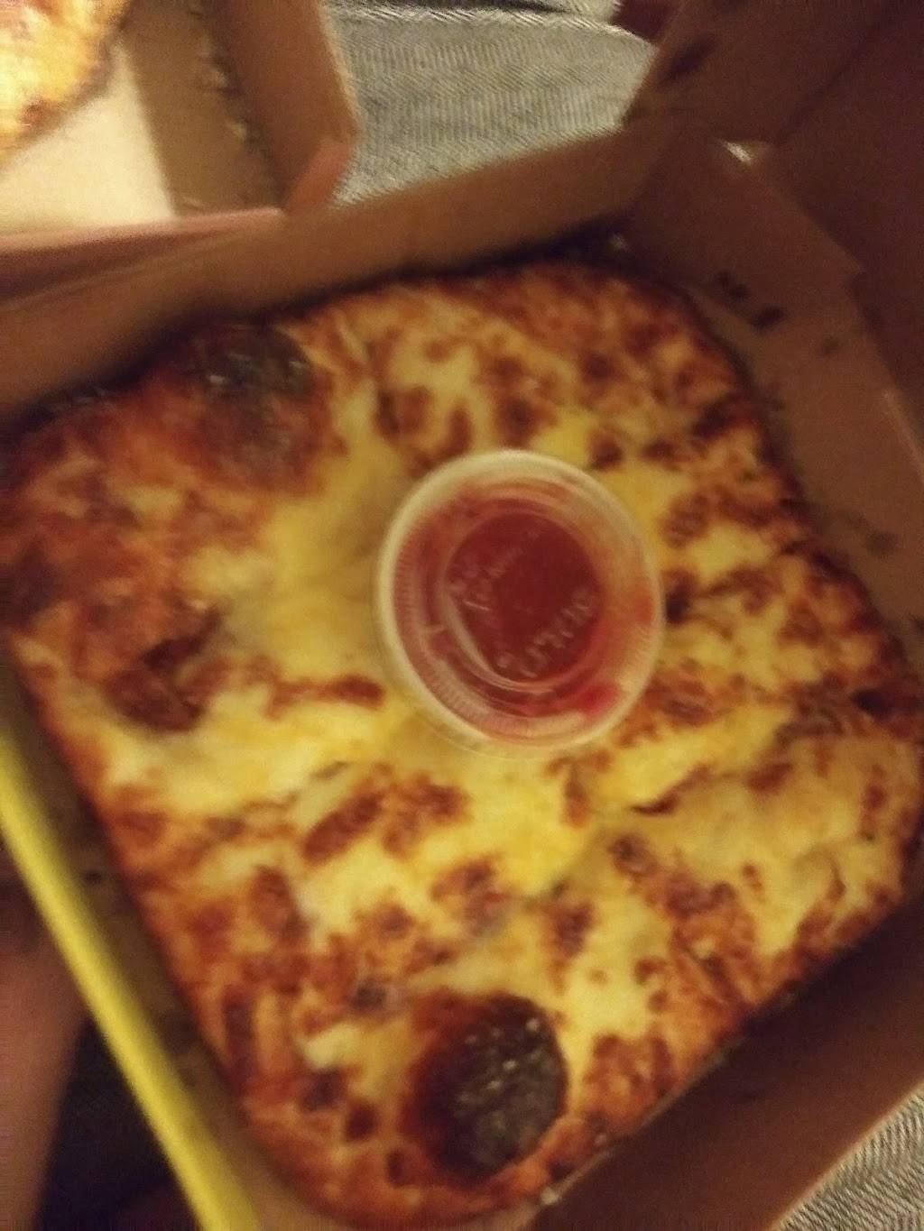 Hungry Howies Pizza & Subs | meal delivery | 819 W Bloomingdale Ave, Brandon, FL 33511, USA | 8136840988 OR +1 813-684-0988