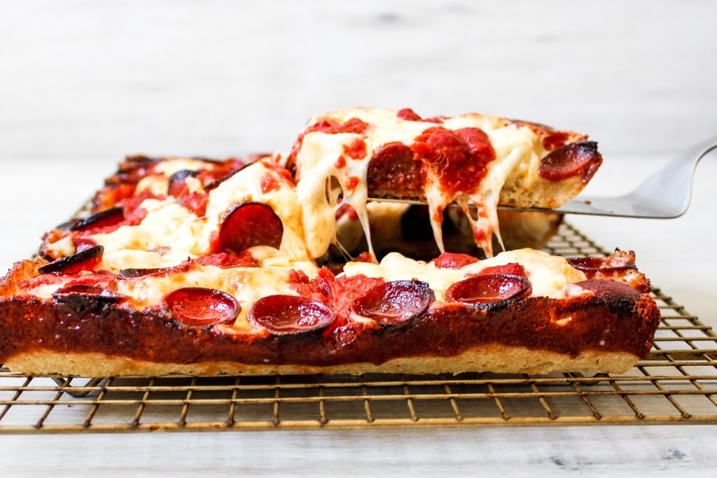 Uncle Axels Detroit Pizza | restaurant | 155 Hall Ave, Southern Pines, NC 28387, USA | 9107221619 OR +1 910-722-1619