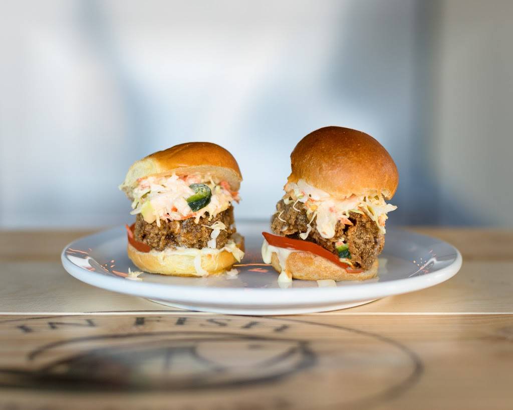 Francos Pescheria | restaurant | 471 S Rand Rd, Lake Zurich, IL 60047, USA | 8474384900 OR +1 847-438-4900