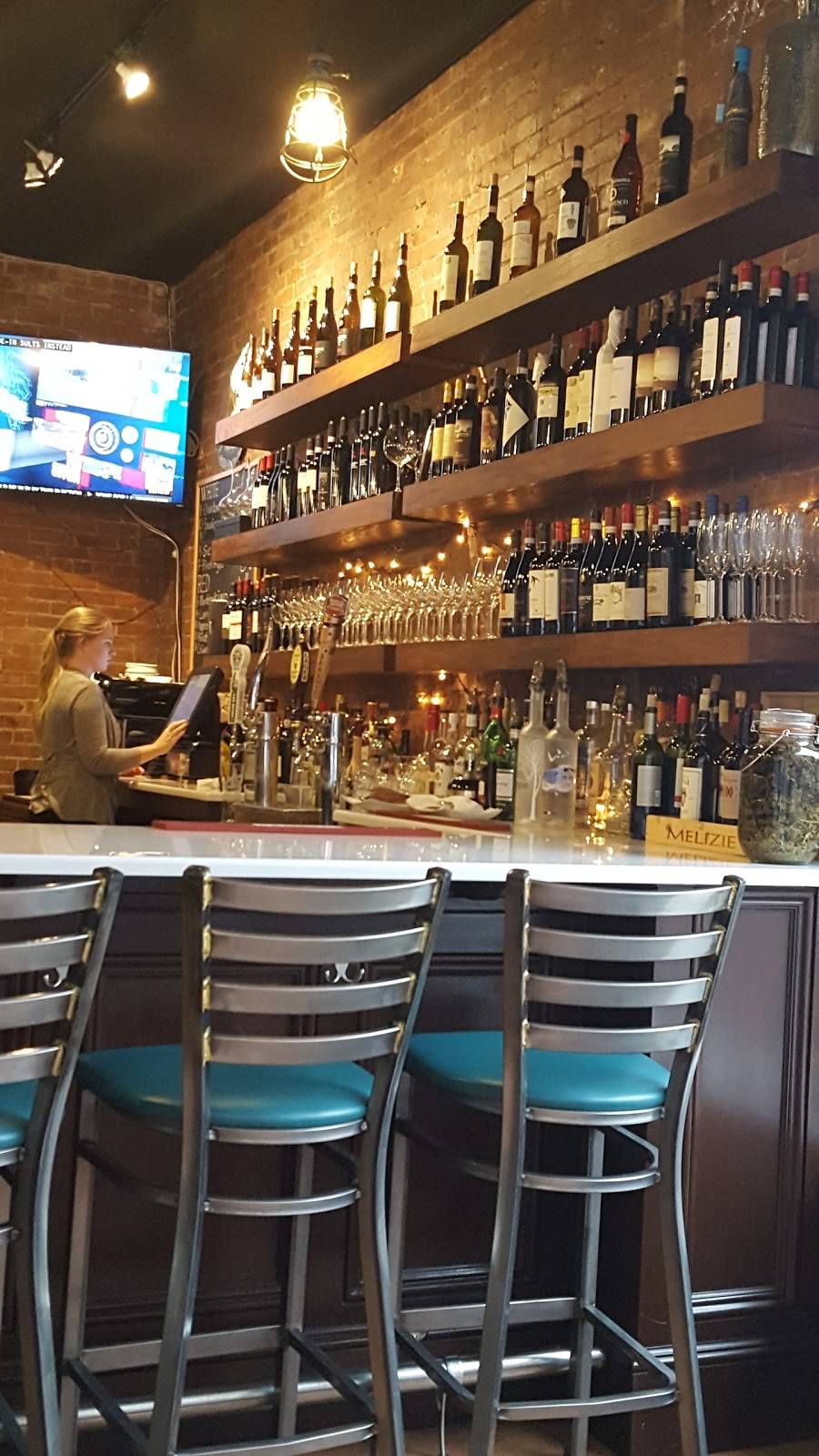 Trattoria A Vucchella & Wood Oven Pizza | restaurant | 272 Fairfield Ave, Bridgeport, CT 06604, USA | 2033832837 OR +1 203-383-2837