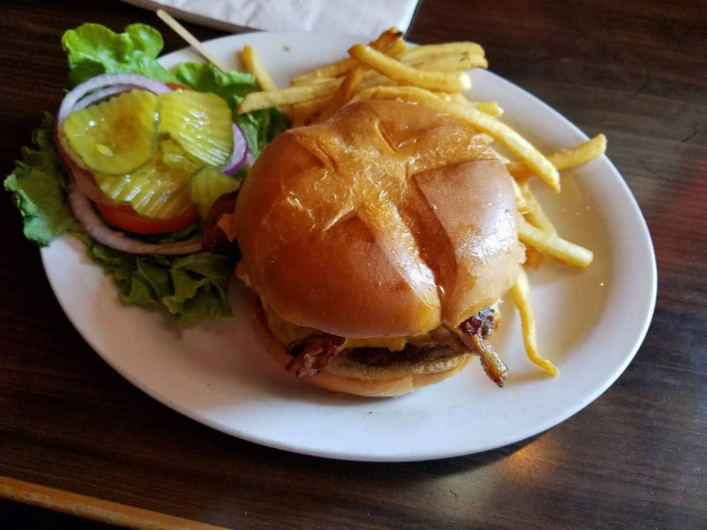 Polo Grounds Pub & Grill | restaurant | 747 3rd St, San Francisco, CA 94107, USA | 4157771177 OR +1 415-777-1177