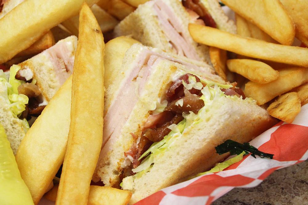 Pleasant Pizza & Grill | meal delivery | 166 Pleasant St, Marlborough, MA 01752, USA | 5084809090 OR +1 508-480-9090