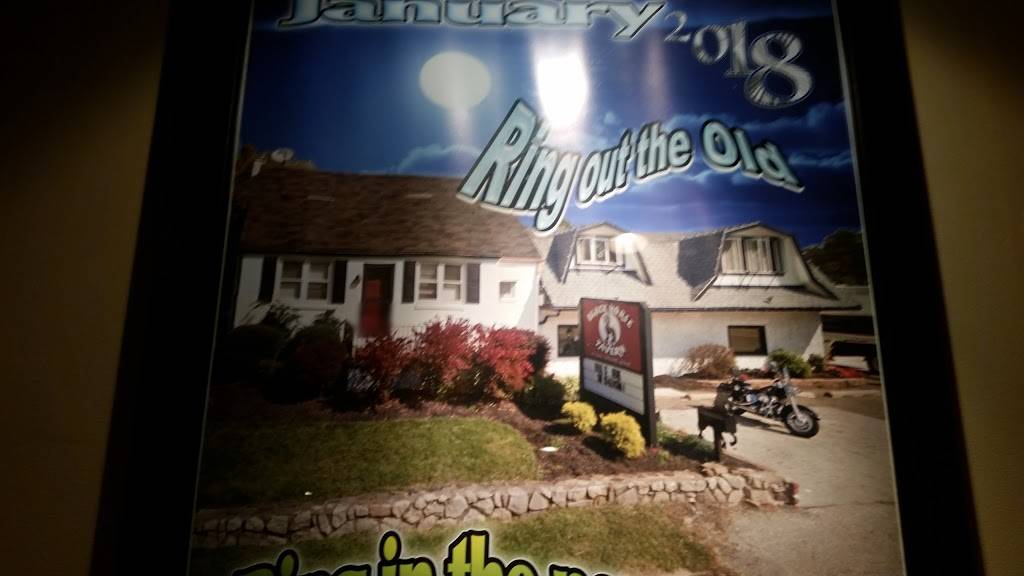 Black Horse Tavern | restaurant | 3223 W Germantown Pike, Eagleville, PA 19403, USA | 4846747200 OR +1 484-674-7200