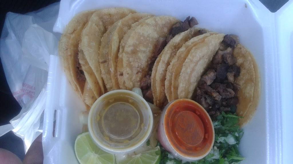 Paisanos Taqueria | restaurant | 501 S Stemmons Fwy, Lewisville, TX 75067, USA | 9727750213 OR +1 972-775-0213