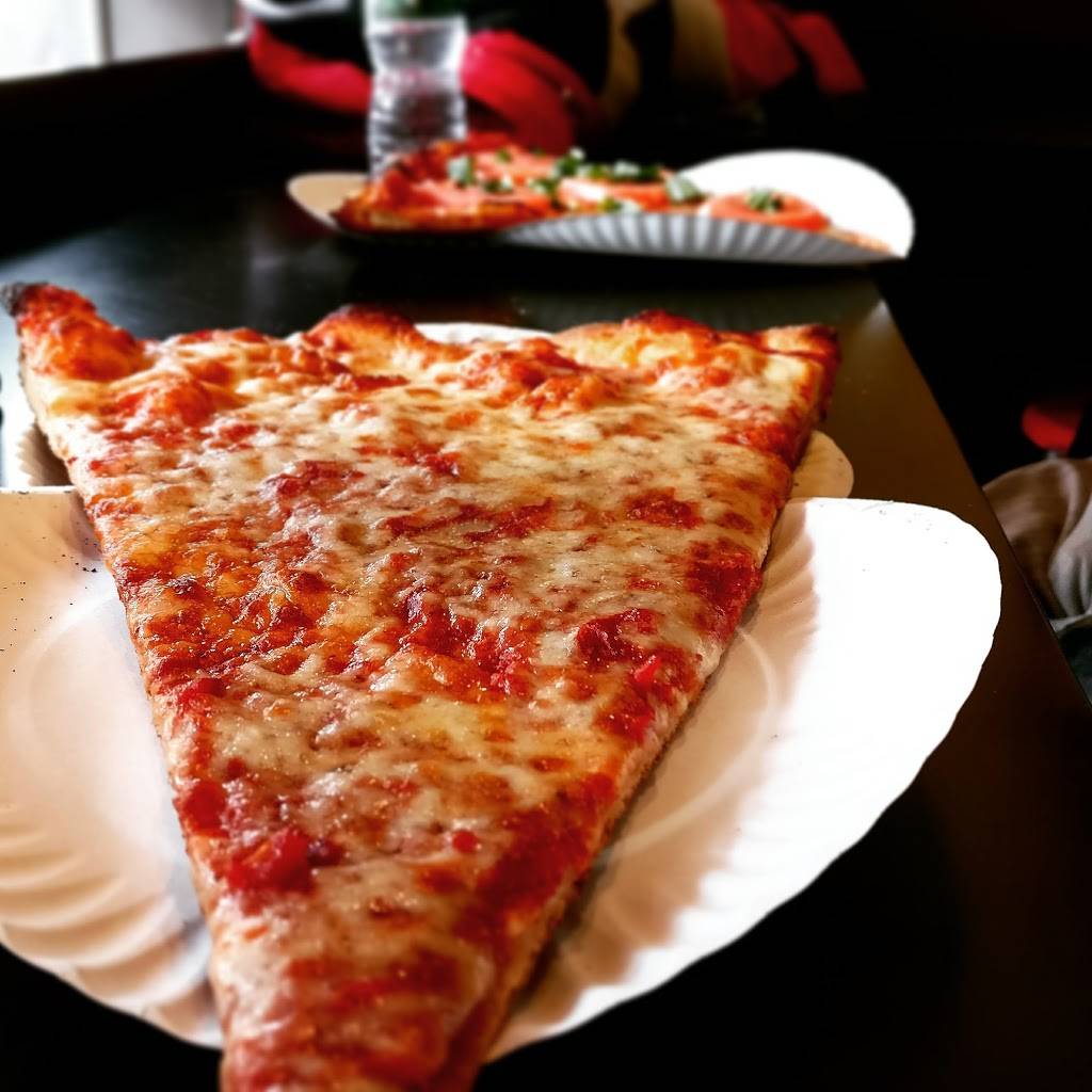 Mimmos Pizza | restaurant | 71 Pleasant St, Northampton, MA 01060, USA | 4135841711 OR +1 413-584-1711