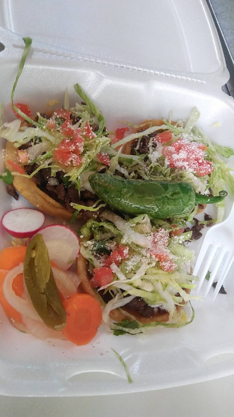 Taqueria El Mezcal | restaurant | W Reno Ave, Oklahoma City, OK 73107, USA | 4054003236 OR +1 405-400-3236