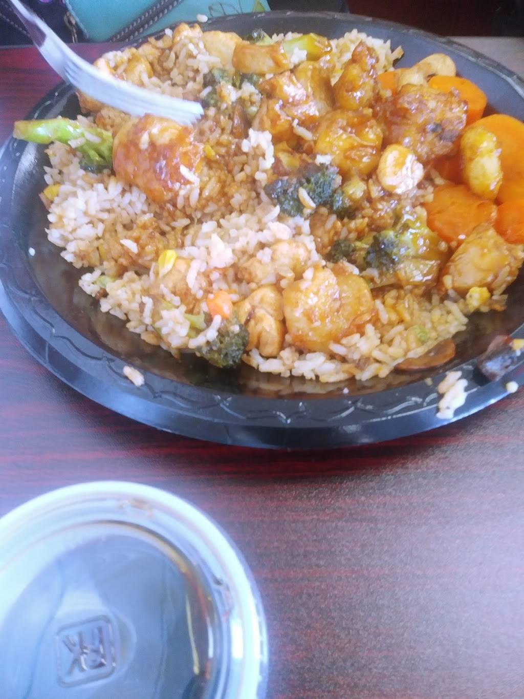 Itako hibachi Japanese grill | restaurant | 3411 W Andrew Johnson Hwy, Morristown, TN 37814, USA | 4233534563 OR +1 423-353-4563