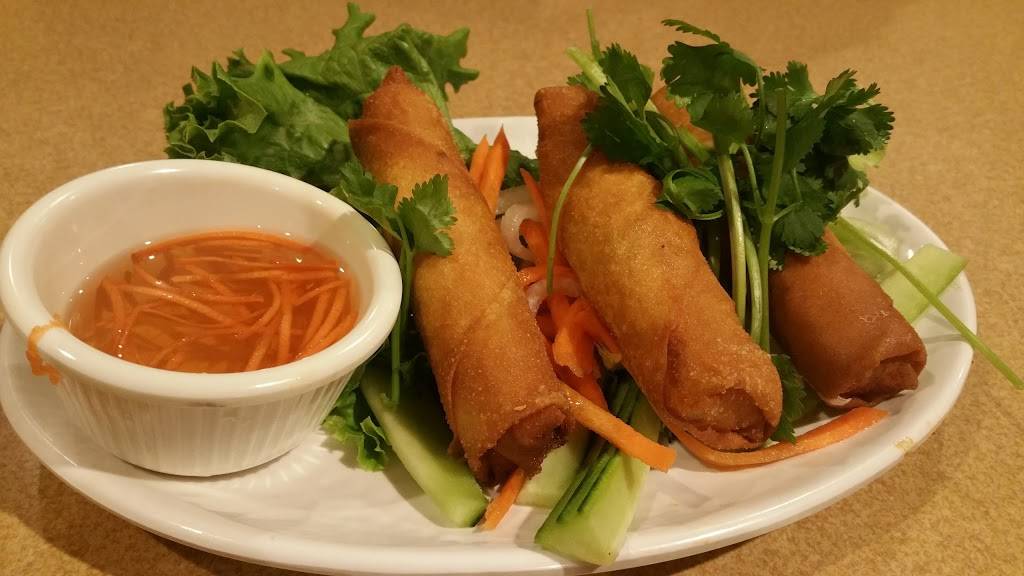 Saigon Taste | restaurant | 6940 N Mesa St, El Paso, TX 79912, USA | 9157606026 OR +1 915-760-6026