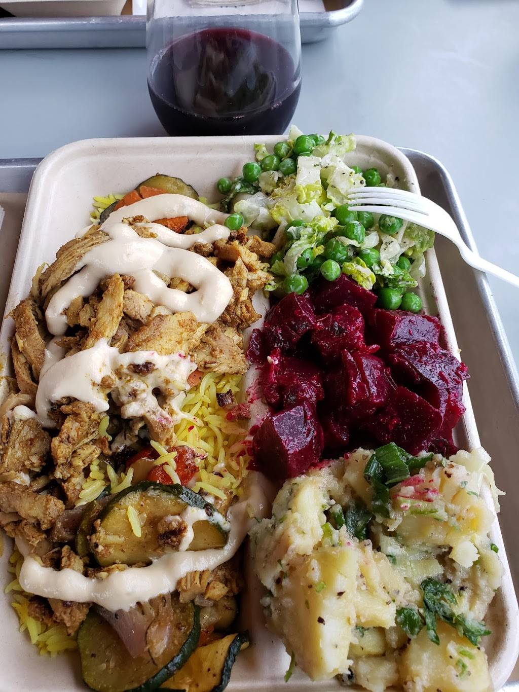 Yalla Mediterranean | restaurant | 1781 N Victory Pl, Burbank, CA 91502, USA | 8185650426 OR +1 818-565-0426